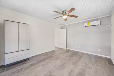 198 E 1st Avenue E, Crestview, FL 32536 - Photo 11