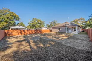 116 N Savage Street N, Crestview, FL 32536 - Photo 35