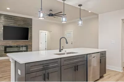 116 N Savage Street N, Crestview, FL 32536 - Photo 3