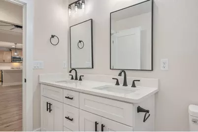 116 N Savage Street N, Crestview, FL 32536 - Photo 17