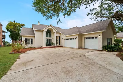 101 Harbour Pointe Drive, Lynn Haven, FL 32444 - Photo 15