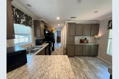 397 Phillips Drive, Freeport, FL 32439 - Photo 11