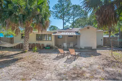 226 NE Beachview Drive NE, Fort Walton Beach, FL 32547 - Photo 23