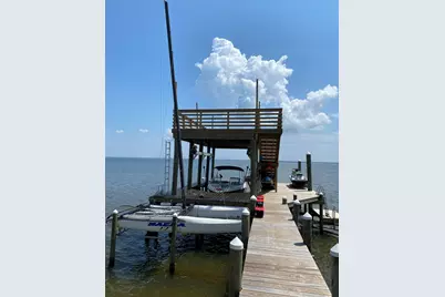 315 Red Barn Road, Freeport, FL 32439 - Photo 17