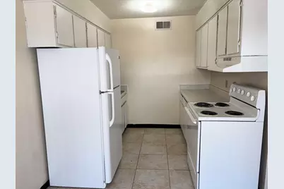 210 Pelham Road #101 B, Fort Walton Beach, FL 32547 - Photo 5