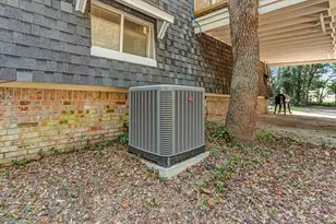 2037 Lewis Turner Blvd, Fort Walton Beach, FL 32547 - Photo 65