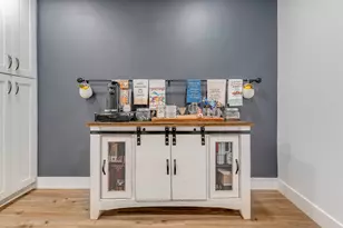 2037 Lewis Turner Blvd, Fort Walton Beach, FL 32547 - Photo 25