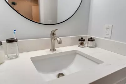 2037 Lewis Turner Boulevard #B, Fort Walton Beach, FL 32547 - Photo 43