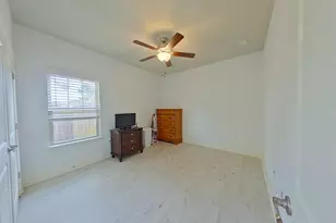 9283 Ridge Dr, Navarre, FL 32566 - Photo 23