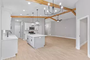 8310 Vickie St, Pensacola, FL 32514 - Photo 17