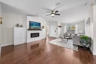 101 SW Cowrie Ave SW, Fort Walton Beach, FL 32548 - Photo 9