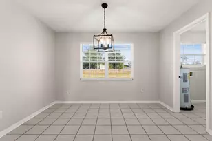 9110 Sunshine Dr, Youngstown, FL 32466 - Photo 11