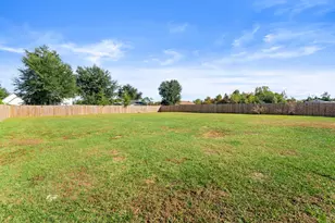 9110 Sunshine Dr, Youngstown, FL 32466 - Photo 37