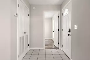 9110 Sunshine Dr, Youngstown, FL 32466 - Photo 5