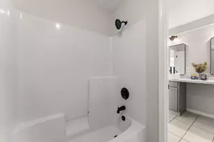 9110 Sunshine Dr, Youngstown, FL 32466 - Photo 25