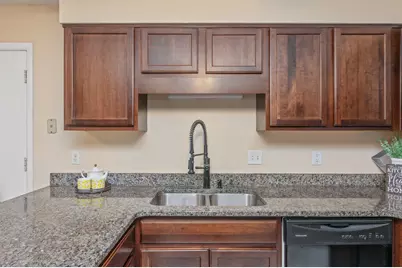 2401 Roberts Drive, Niceville, FL 32578 - Photo 13