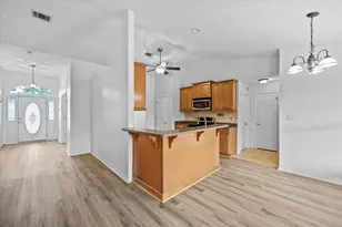 9655 Parker Lake Cir, Navarre, FL 32566 - Photo 15