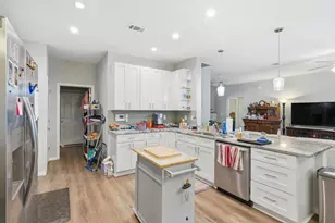 2012 N Pearl Street N, Crestview, FL 32536 - Photo 9