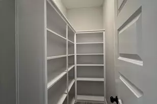 4646 Chanteuse Pkwy, Crestview, FL 32539 - Photo 9