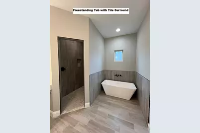 4646 Chanteuse Parkway, Crestview, FL 32539 - Photo 17