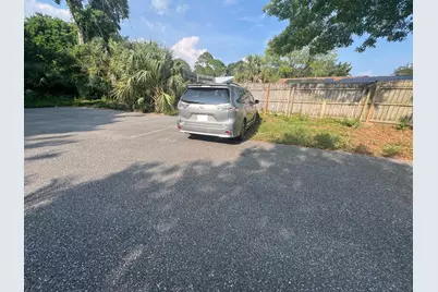 115 Hughes Street #D4, Fort Walton Beach, FL 32548 - Photo 5