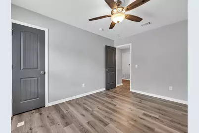 119-123 Hampton Drive, Crestview, FL 32539 - Photo 7