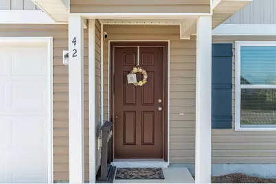 42 E Lockwood Way E, Defuniak Springs, FL 32435 - Photo 3