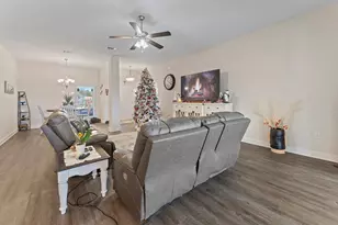 3041 Crown Creek Cir, Crestview, FL 32539 - Photo 15