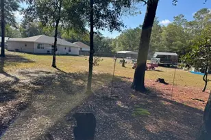 126 Jefferson Ln, Defuniak Springs, FL 32433 - Photo 15