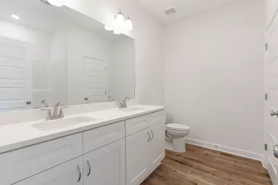 968 Texas Parkway, Crestview, FL 32536 - Photo 13