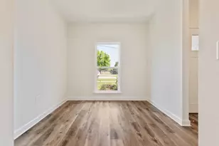 968 Texas Pkwy, Crestview, FL 32536 - Photo 11