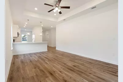 968 Texas Parkway, Crestview, FL 32536 - Photo 9