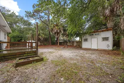 303 NE Hollywood Boulevard NE, Fort Walton Beach, FL 32548 - Photo 27