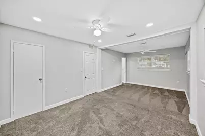 303 NE Hollywood Boulevard NE, Fort Walton Beach, FL 32548 - Photo 23