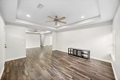 303 NE Hollywood Boulevard NE, Fort Walton Beach, FL 32548 - Photo 5