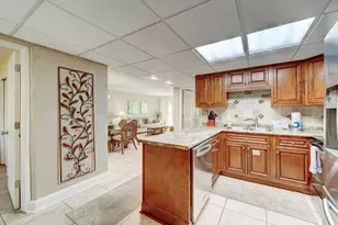 8727 Thomas Dr, Panama City Beach, FL 32408 - Photo 13