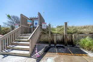 8727 Thomas Dr, Panama City Beach, FL 32408 - Photo 35