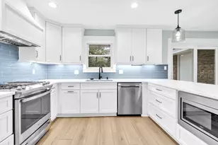 425 Stahlman Ave, Destin, FL 32541 - Photo 9