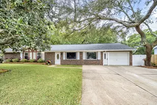 425 Stahlman Ave, Destin, FL 32541 - Photo 39