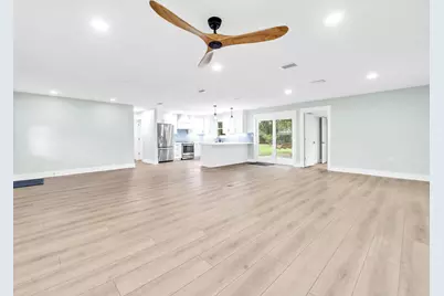 425 Stahlman Avenue, Destin, FL 32541 - Photo 9