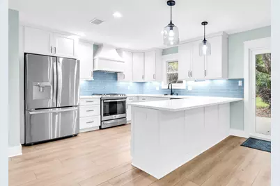 425 Stahlman Avenue, Destin, FL 32541 - Photo 3