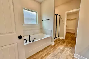 78 Bon Ami Dr, Freeport, FL 32439 - Photo 9