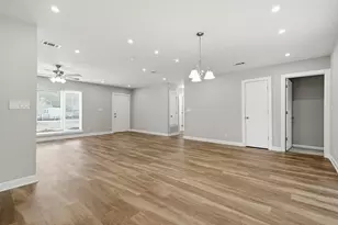 258 NW Briarwood Circle NW, Fort Walton Beach, FL 32548 - Photo 15