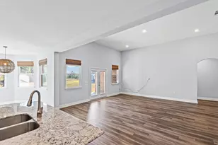 32 Brushed Dune Cir, Freeport, FL 32439 - Photo 9