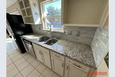 1039 Blvd De La Parisienne, Mary Esther, FL 32569 - Photo 13