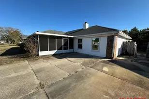 1039 Boulevard De La Parisienne, Mary Esther, FL 32569 - Photo 3