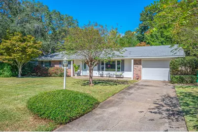 121 Priscilla Drive, Fort Walton Beach, FL 32547 - Photo 1