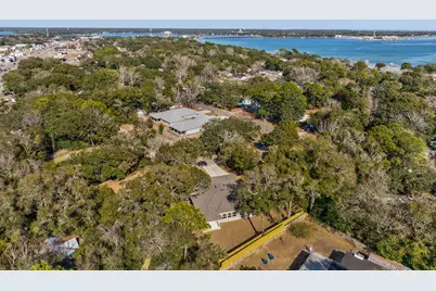 228 NE Greenbrier Circle NE, Fort Walton Beach, FL 32547 - Photo 59