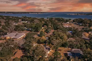 228 NE Greenbrier Circle NE, Fort Walton Beach, FL 32547 - Photo 57