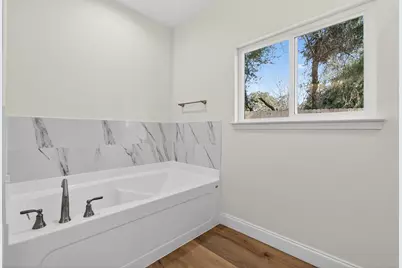 228 NE Greenbrier Circle NE, Fort Walton Beach, FL 32547 - Photo 37